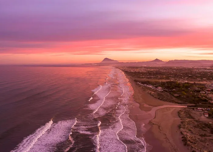 Villa Seraph By On Travel